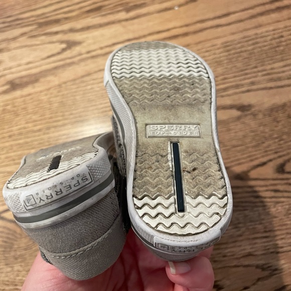 Sequin silver Sperry’s - Picture 4 of 5